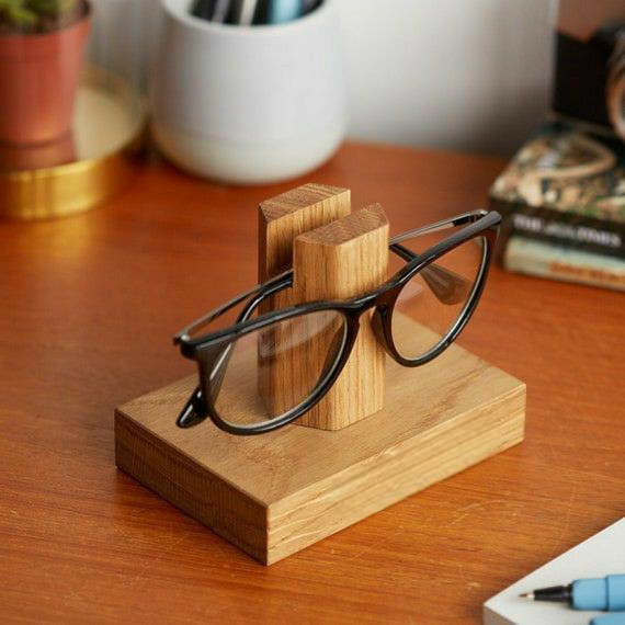 Eye Glasses Stand