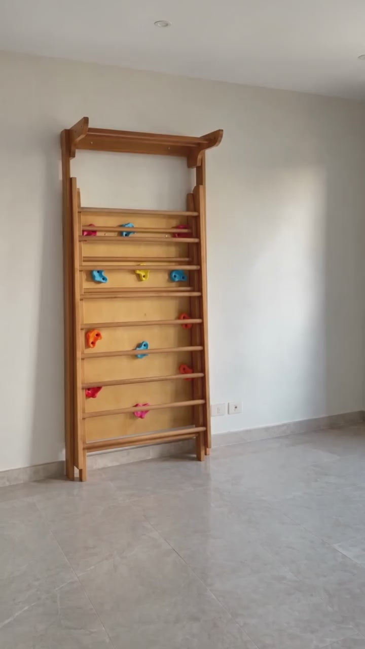 Foldable Climbing Wall - video